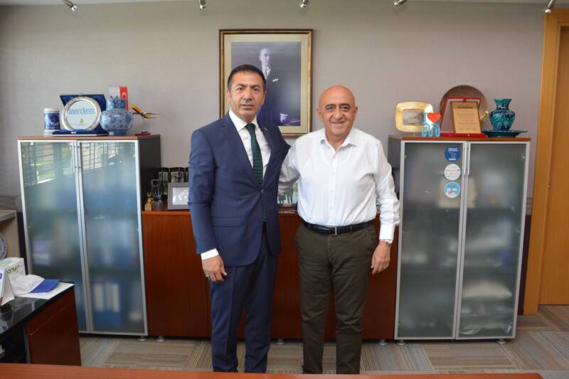 SEKTÖRLERİYLE İLGİLİ FİKİR ALIŞVERİŞİNDE BULUNDU
