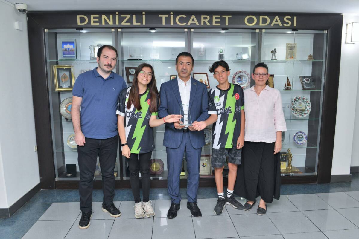 BAŞKAN ERDOĞAN, YETENEKLİ GENÇLERİ KUTLADI