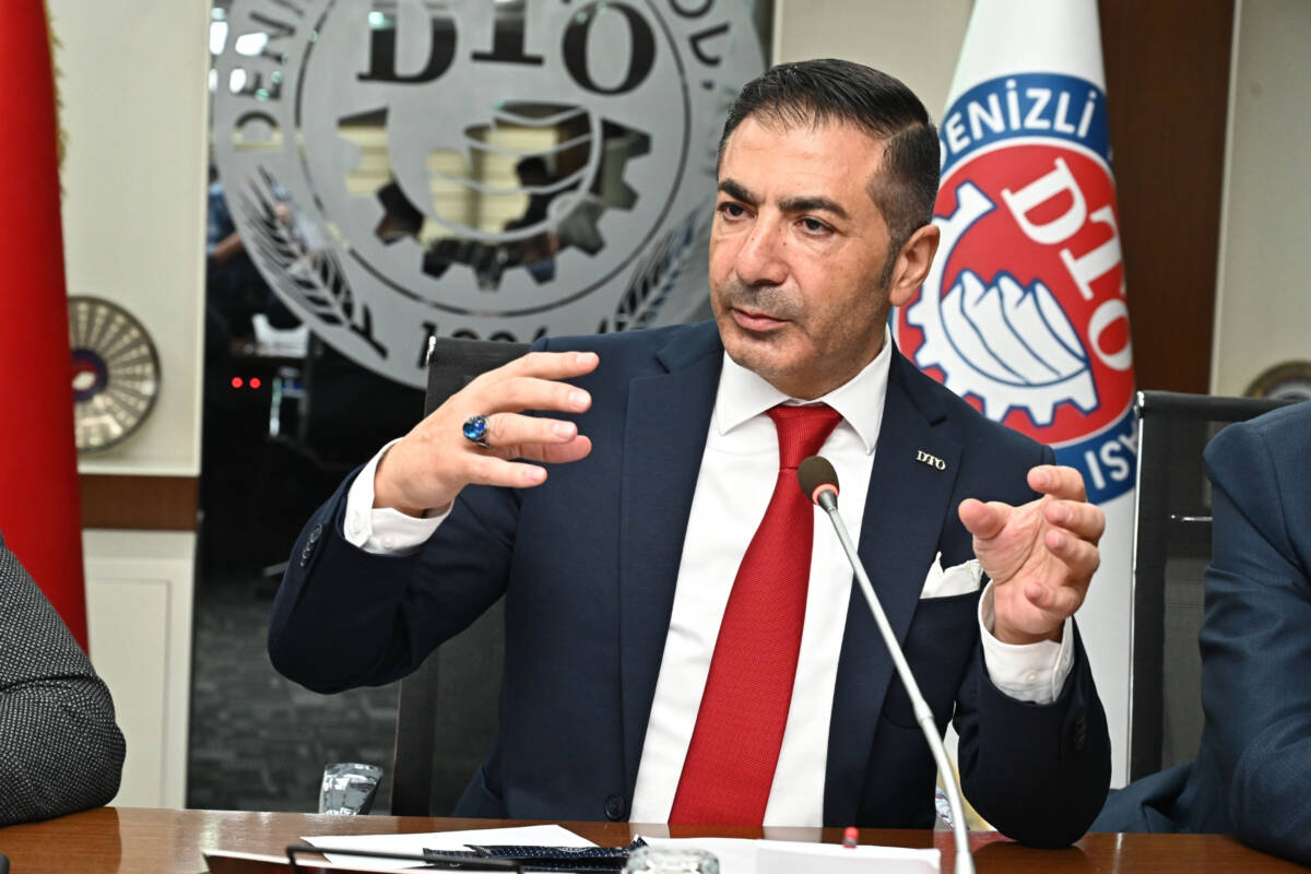 ERDOĞAN, DEMİRYOLU TAŞIMACILIĞINA EL ATTI