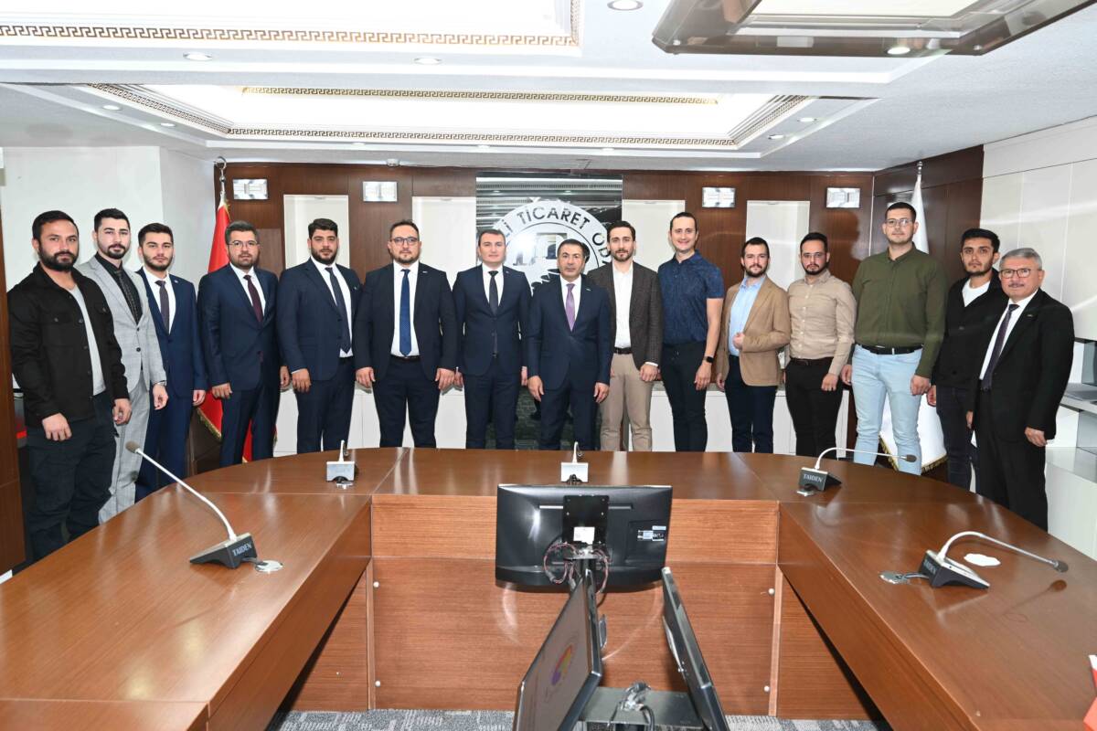DENİZLİ TİCARET ODASI’NDA SEÇİM HEYECANI YAŞANDI