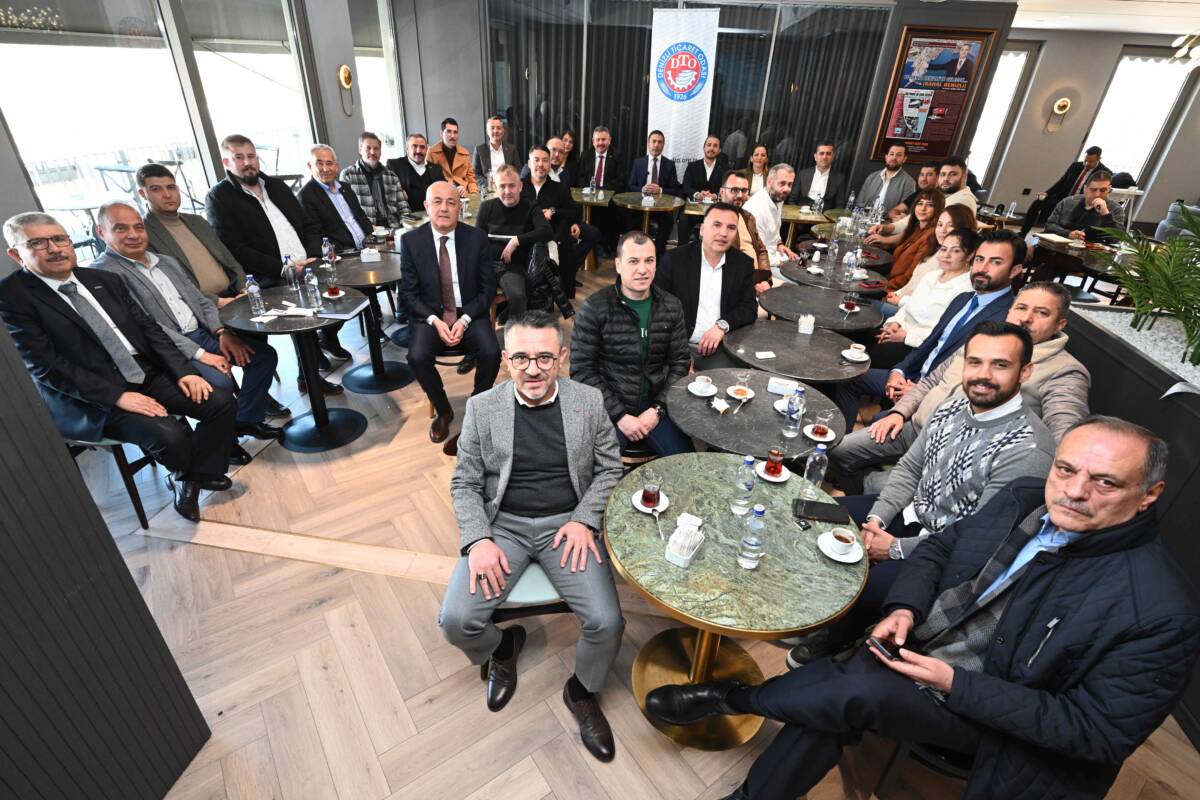 MESLEK KOMİTELERİYLE BİR ARAYA GELMEYE DEVAM EDİYOR