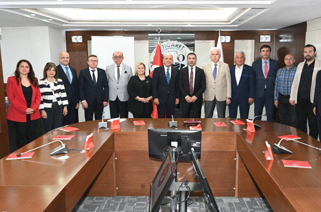 EGEV YÖNETİMİ, DTO’DA TOPLANDI