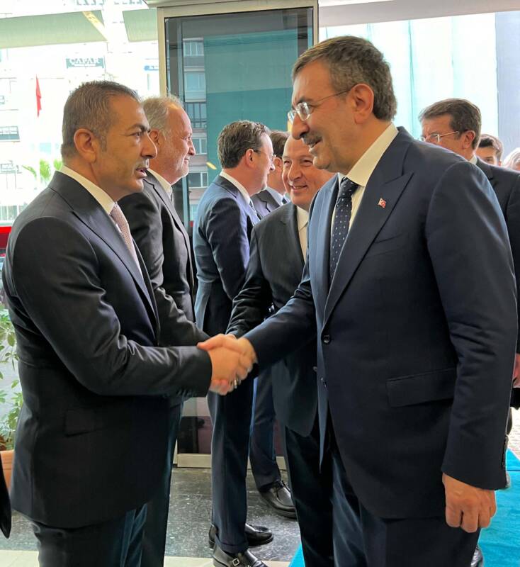 BAŞKAN ERDOĞAN, DENİZLİ’NİN VE SEKTÖRLERİNİN TALEPLERİNİ AKTARDI