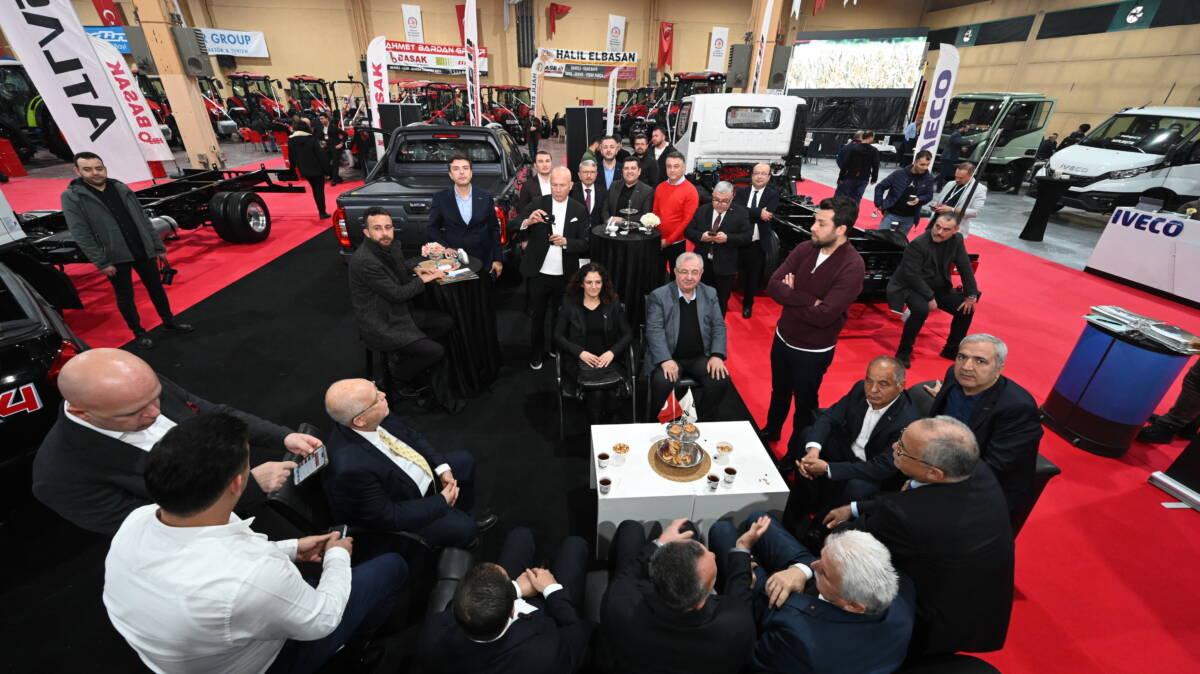 BAŞKAN ERDOĞAN’DAN MOTTA FUARI’NA ÇIKARMA