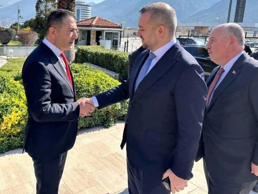 BAŞKAN ERDOĞAN, SEKTÖRLERİN TALEPLERİNİ İLETTİ