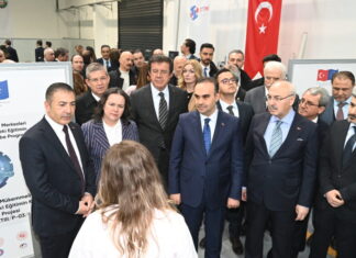 SANAYİ BAKANI KACIR, TEKNİK TEKSTİL MERKEZİMİZİ ZİYARET ETTİ