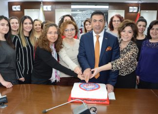“EŞSİZ EMEKLERİ İLE HAYATIMIZA ANLAM KATIYORLAR”